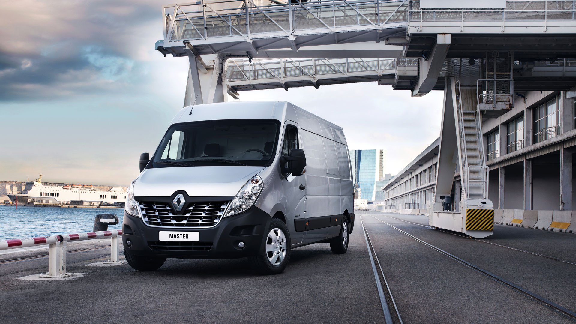 Renault master габариты