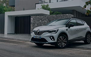Coches compactos de segunda mano y ocasión en Retail Renault Group